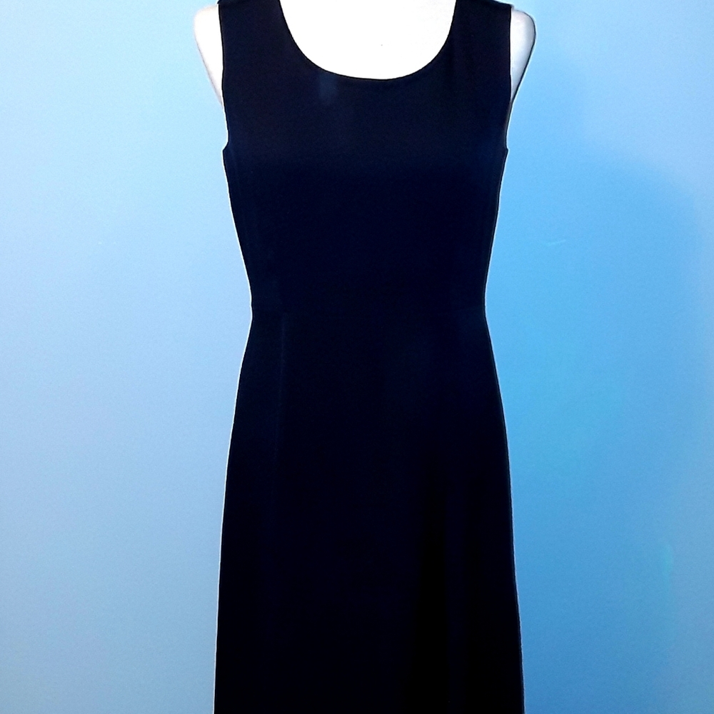 Navy sleeveless silk dress